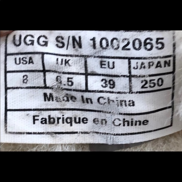 Ugg Gold Shimmer Classic Short Boots - Picture 9 of 9